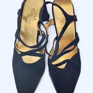 Elegant Navy Blue Strappy Women's Heels PM Collection 925 size closer to 6